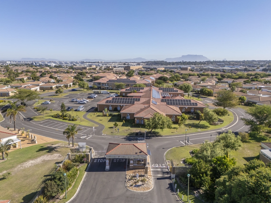 2 Bedroom Property for Sale in Protea Heights Western Cape